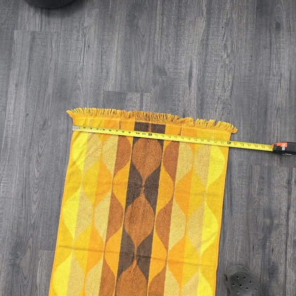 Vintage 70’s Retro Cannon Royal Family 2 Bath Towels  Cotton Yellow Brown Orange - Picture 8 of 9